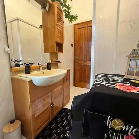 Lägenhet A Casa Di Nonna Maria *